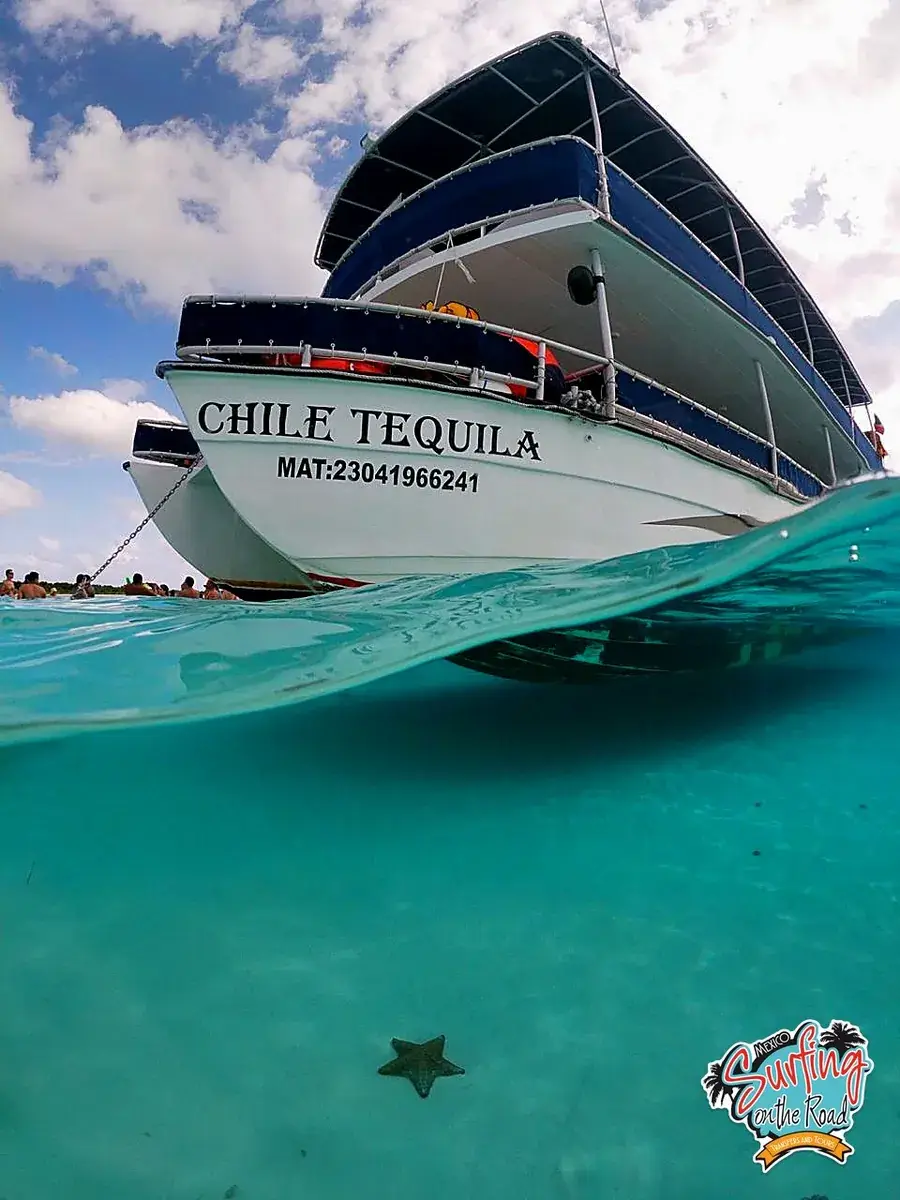 Catamarán Chile Tequila en Cozumel